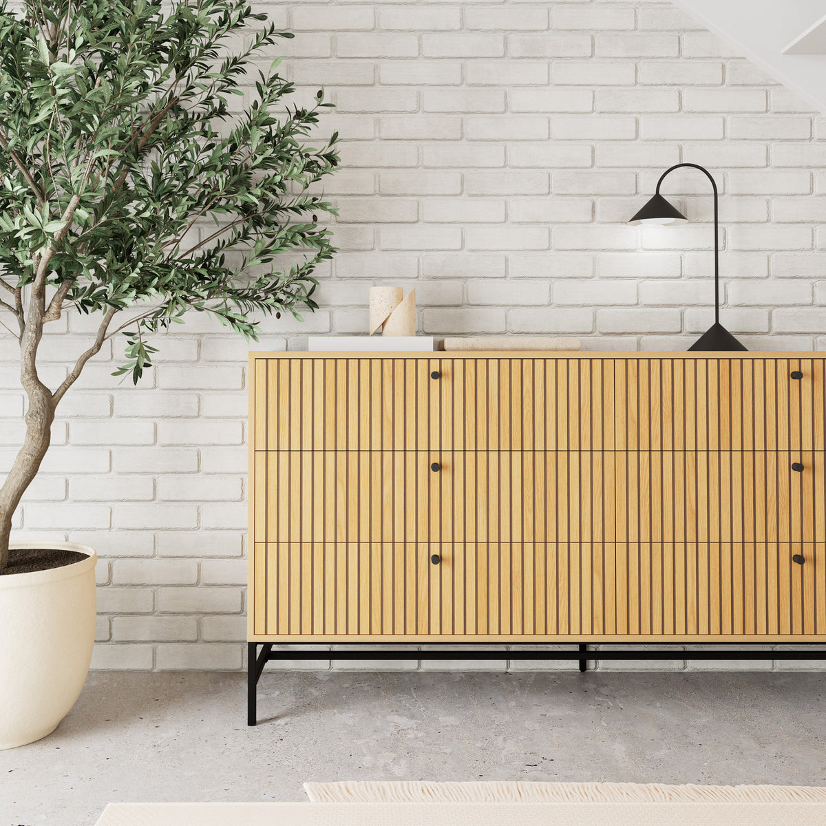 Komoda 158x81 z lamelowym frontem w stylu nowoczesnym | Bambouz