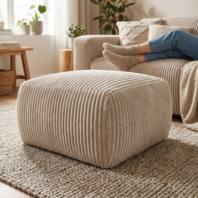 Pufa Alloro tapicerowana 82x41 w stylu vintage – w aranżacji wnętrza