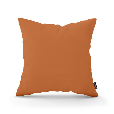 Poduszka dekoracyjna 45×45 cm w stylu minimalistycznym | Gładka Karmelowa Ochra (KRONOS 40)