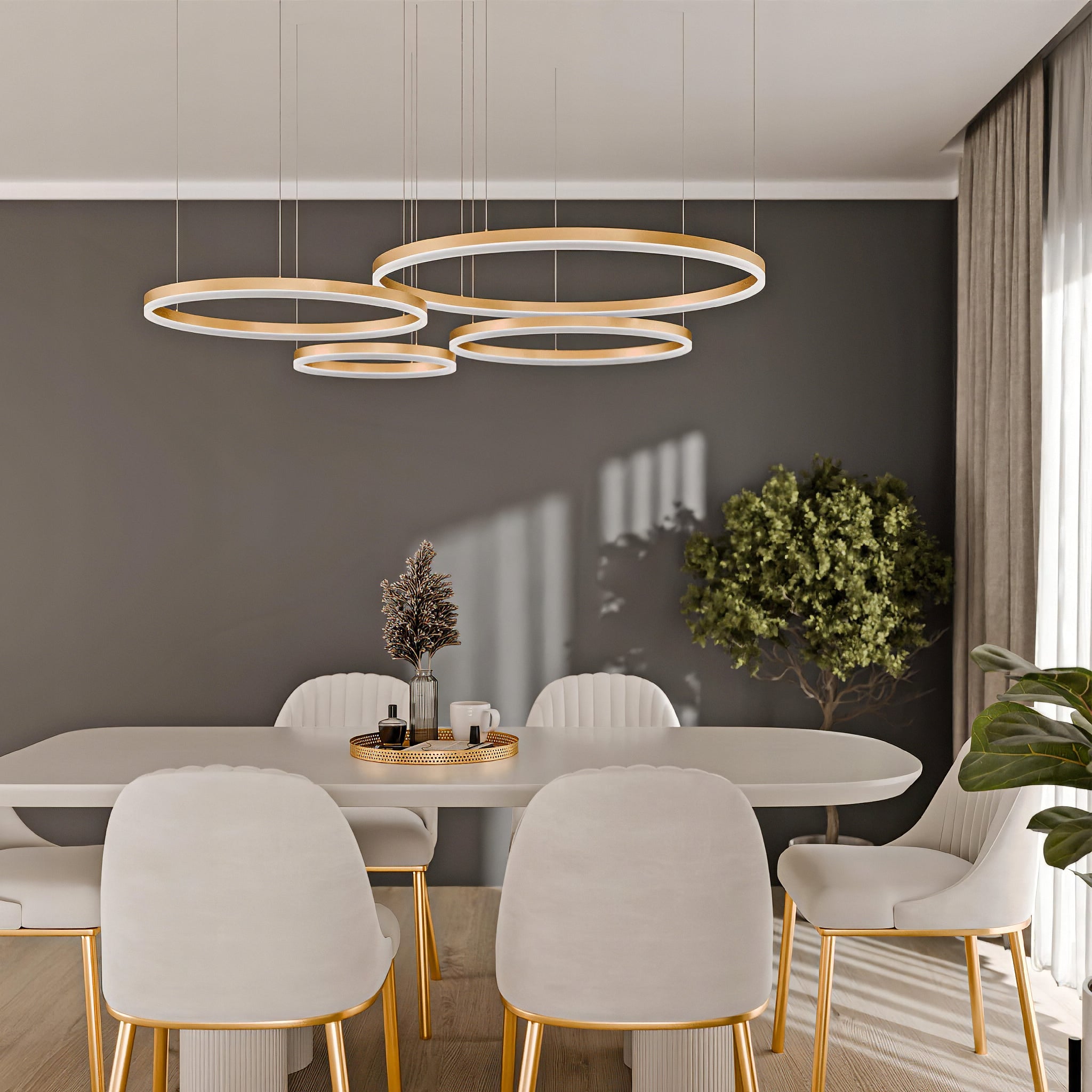 Lampa wisząca LED z czterema pierścieniami w stylu glamour | Soliva