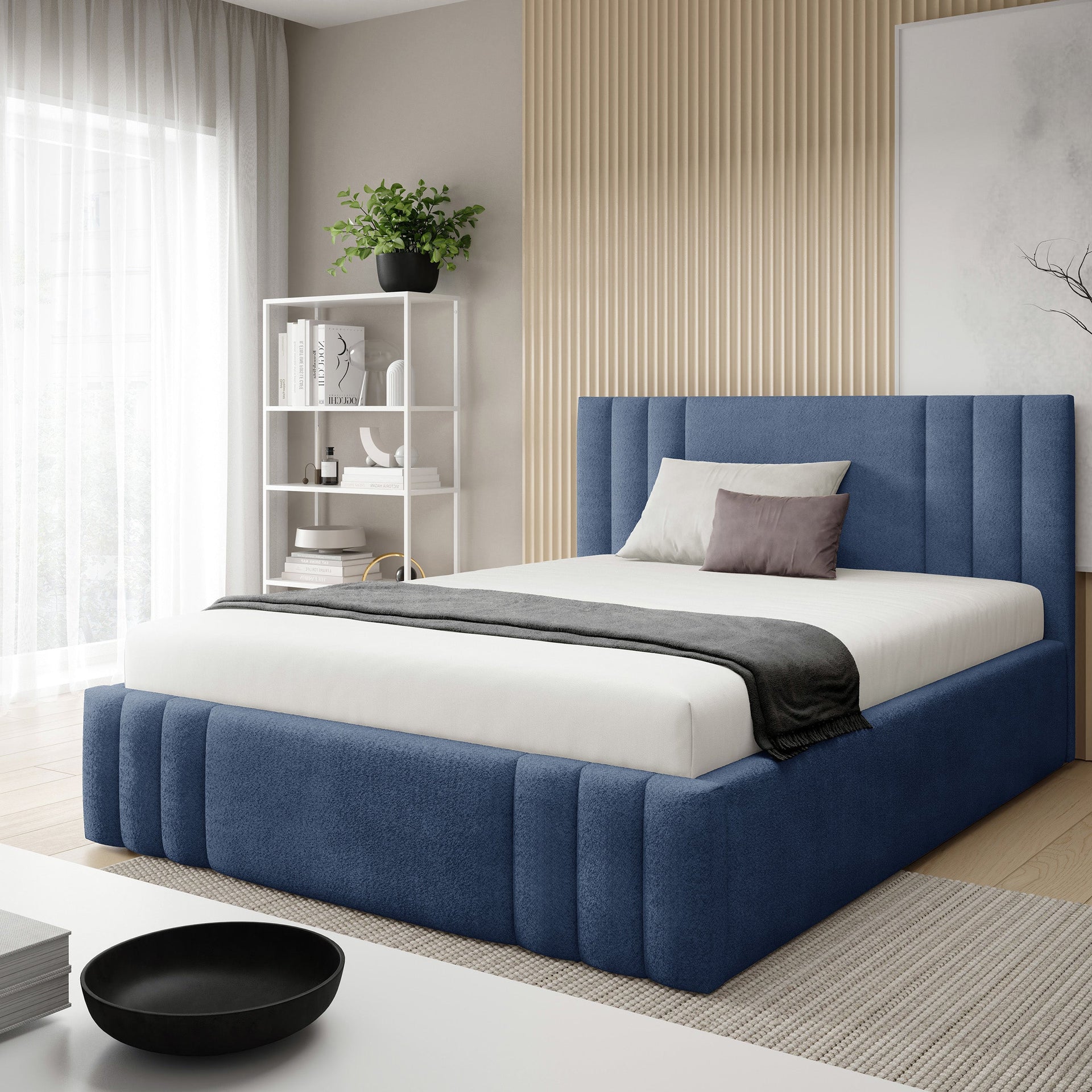 Łóżko tapicerowane z pojemnikiem w różnych rozmiarach w stylu eleganckim - tkanina Coral, pionowe pikowania, wysoki zagłówek | Falda