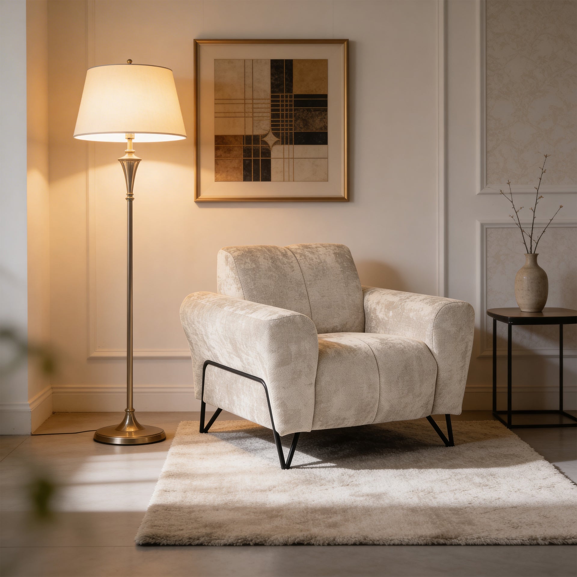 Fotel tapicerowany do salonu - tkanina Vega, miękka forma , metalowe nogi | Nellia