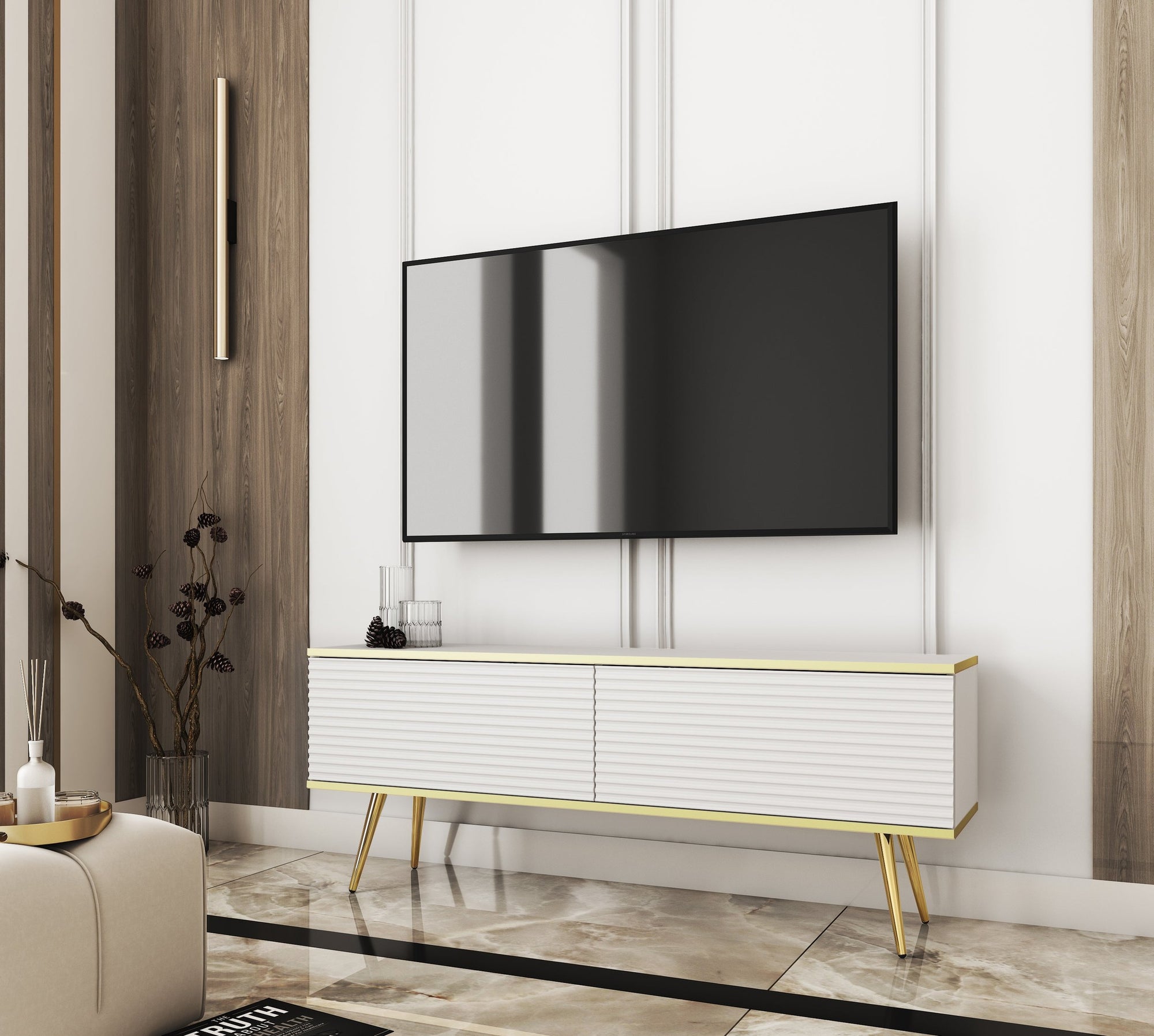 Szafka RTV 135x30 w stylu nowoczesnym - ryflowany front MDF, złote akcenty | Meva